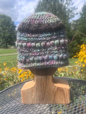 Hand Crocheted Espiral Hat - 100% Alpaca