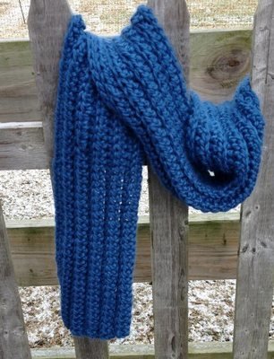beginner knit mistake stitch scarf made with alpaca blend yarn