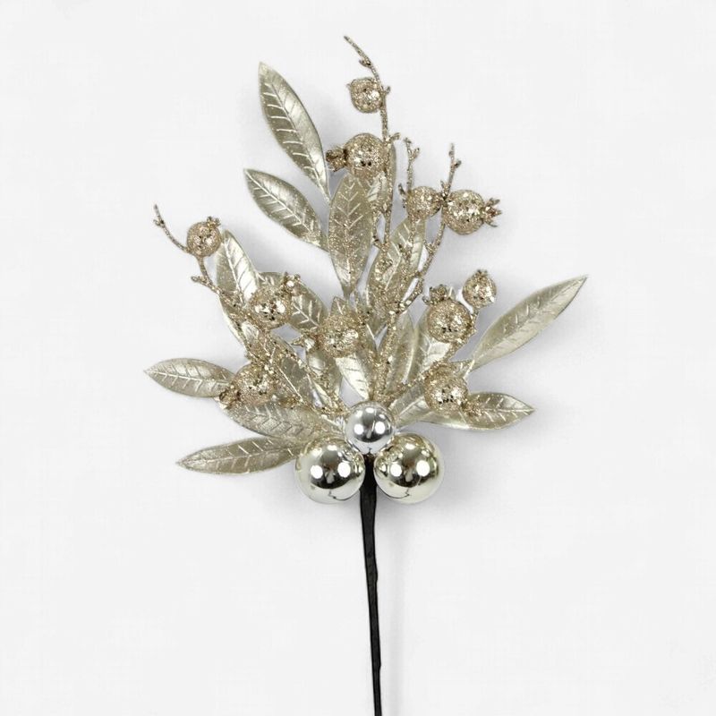 Platinum Bayleaf/Ball Pick
