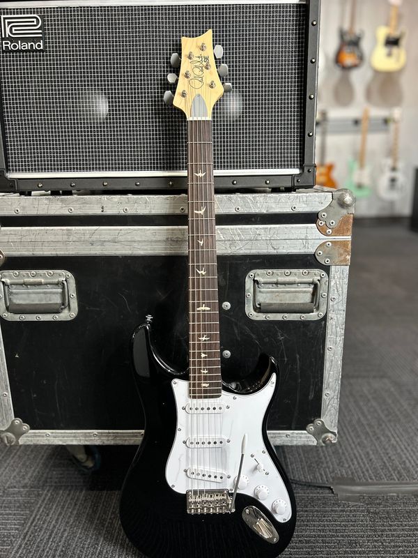 Paul Reed Smith SE Silver Sky, Piano Black