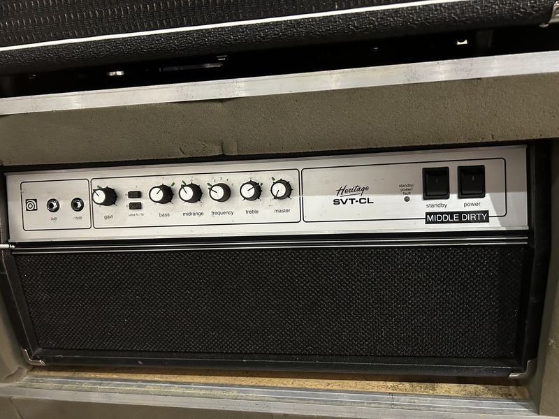 Used Ampeg SVT Heritage 300w bass head