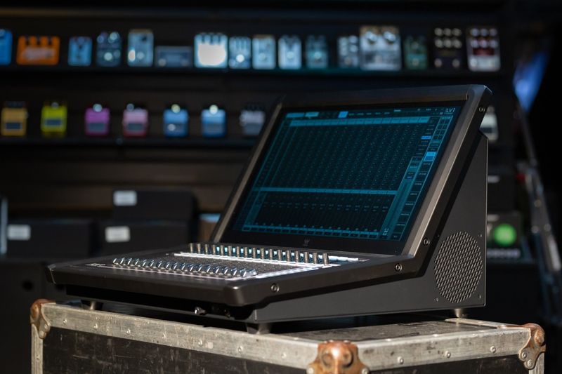 Waves Audio eMotion LV1 Classic