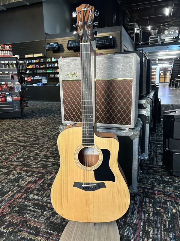 Taylor 110ce Acoustic Guitar