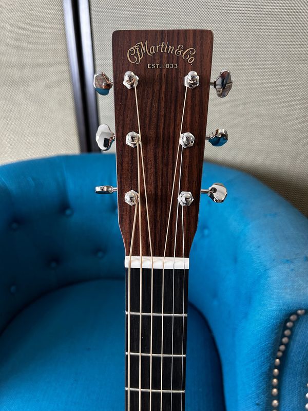 Martin D-18 Standard Series Satin