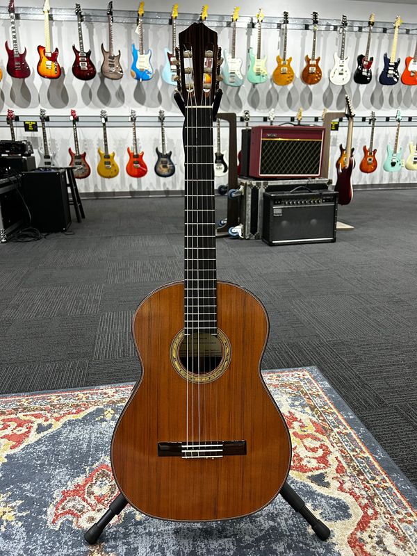 Used Hippner Smallman classical w/case