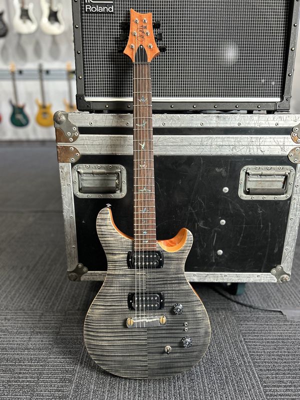 Paul Reed Smith SE Paul&#39;s Guitar - Charcoal