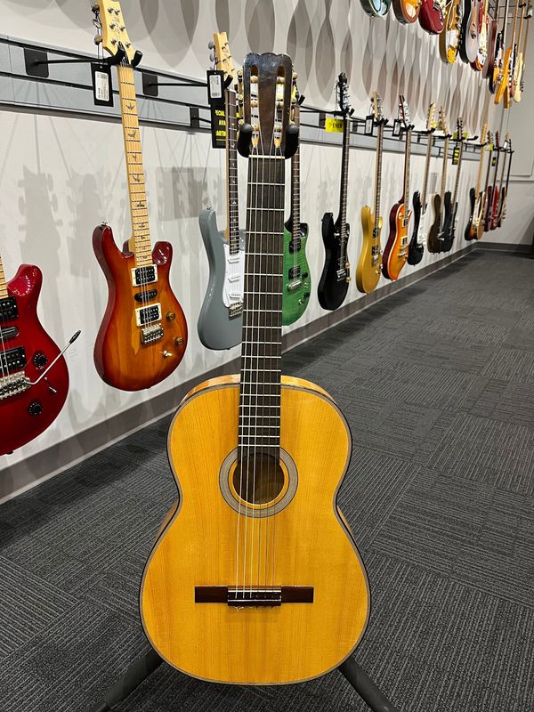Used Beuscher Classical guitar w/case (as is)