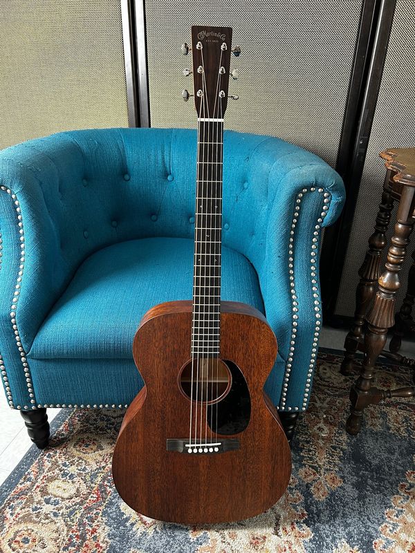 Martin 000-17 Standard Series Acoustic Guitar