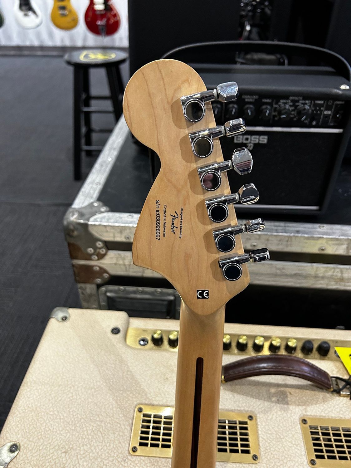 Used Squier Affinity Strat blue w/bag (as is)