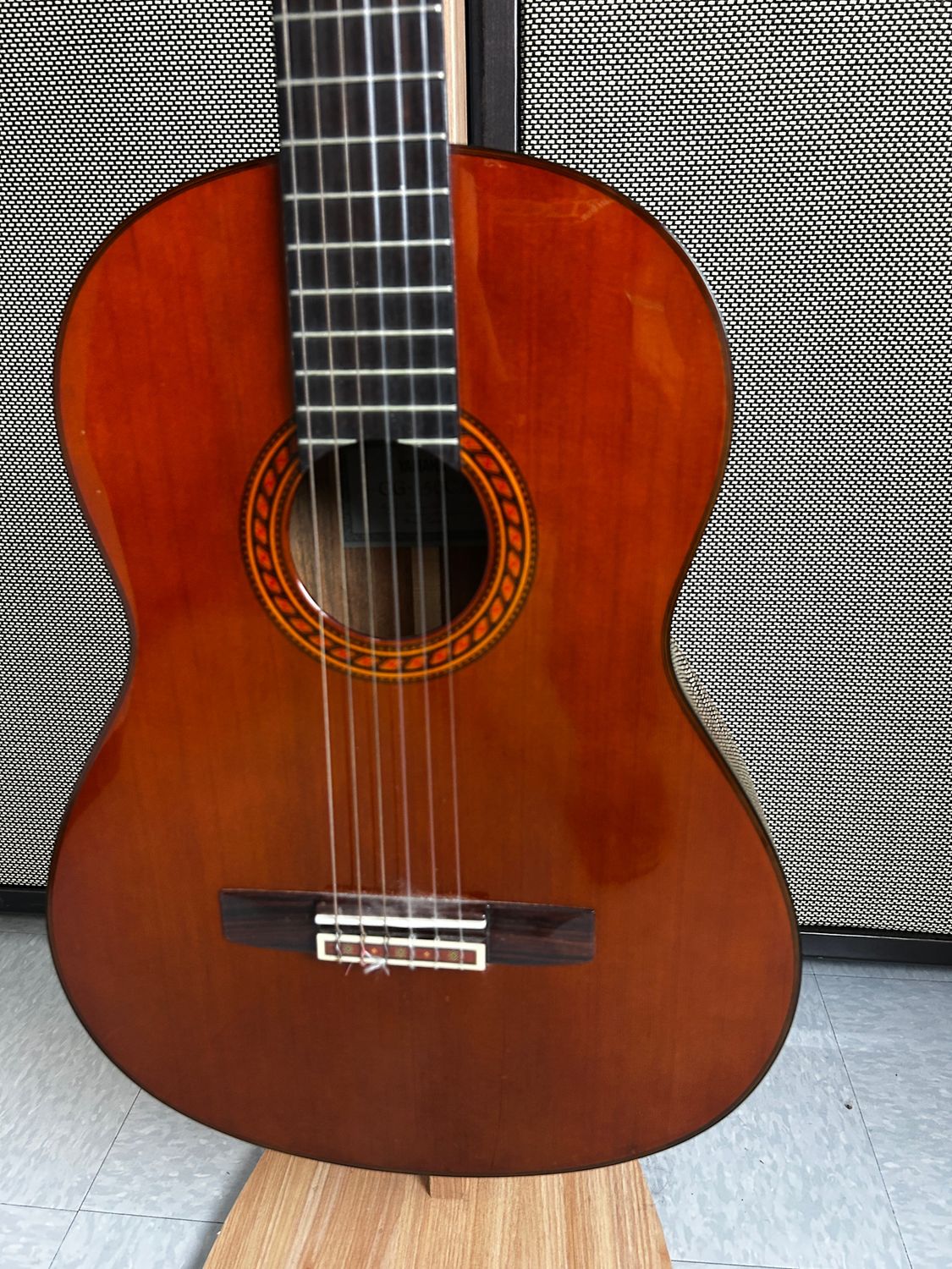 Used Yamaha CG-150 CA w/case