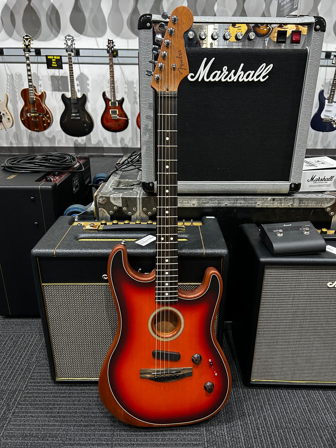 Used Fender American Acoustasonic Stratocaster w/bag