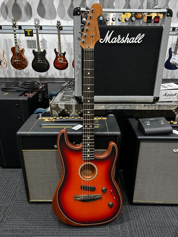 Used Fender American Acoustasonic Stratocaster w/bag