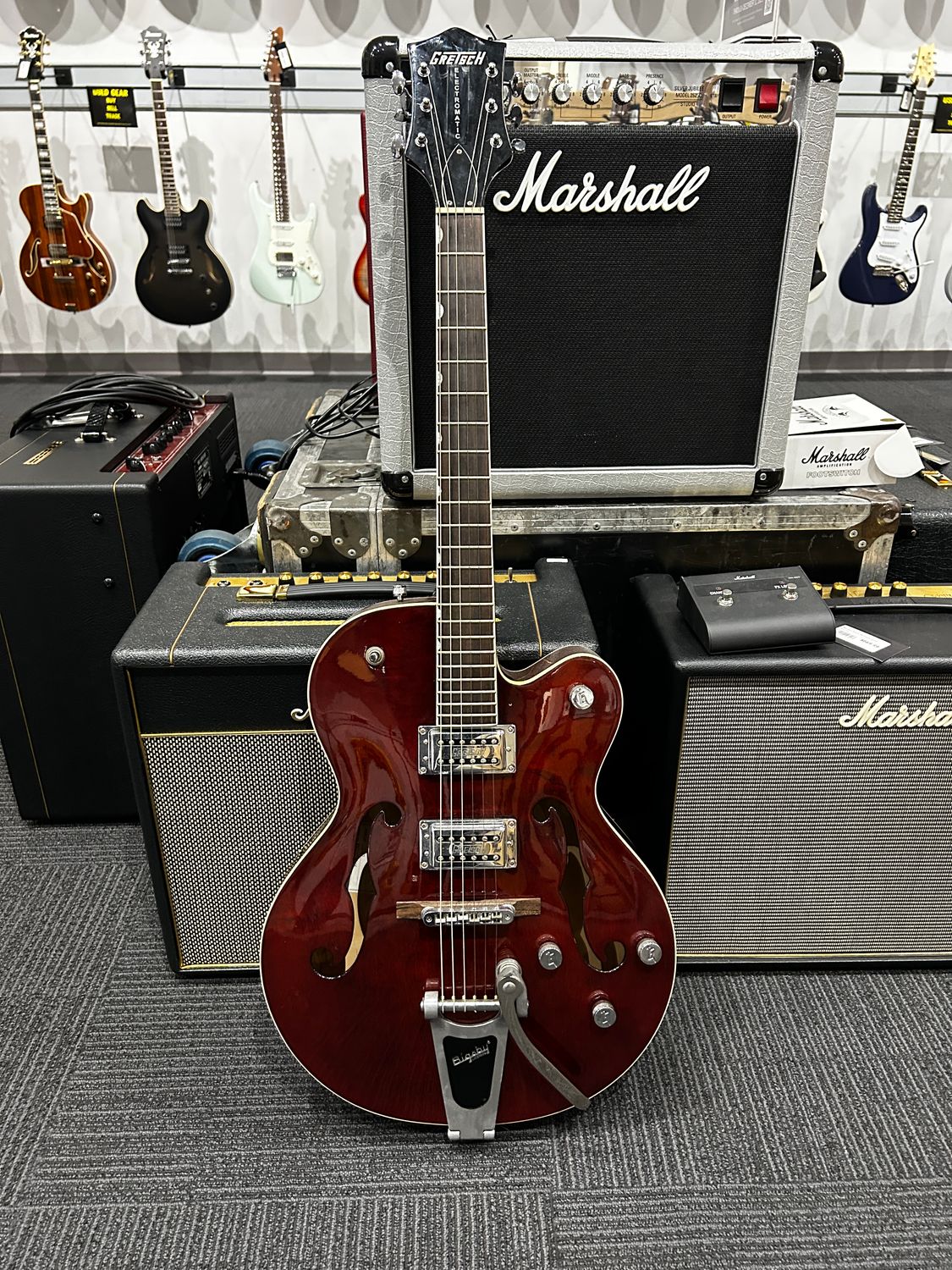 Used Gretsch G5120 Red w/case