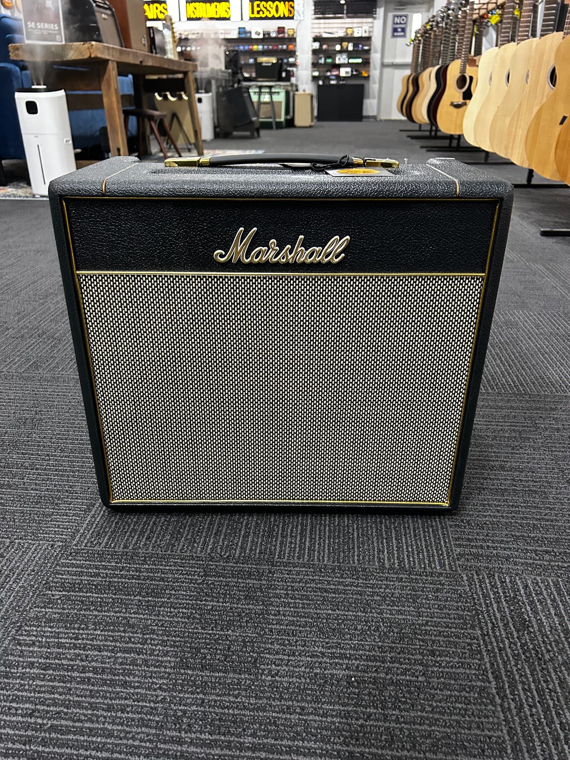 Used Marshall Studio Vintage Combo 20w Guitar Amplifier