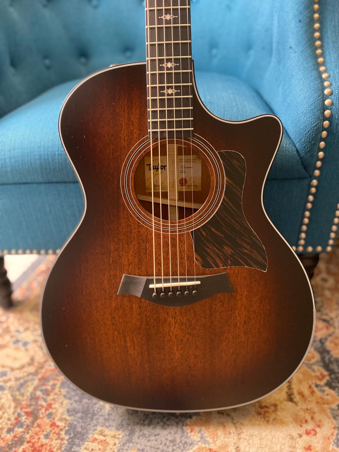 Taylor 324ce V-Class Bracing Acoustic/Electric Guitar Shaded Edge Burst