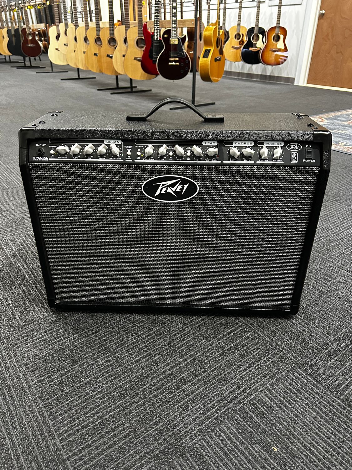Used Peavey Special 212 Chorus amp