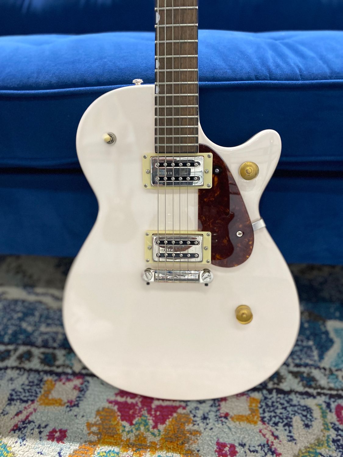 Used Gretsch G2210 white