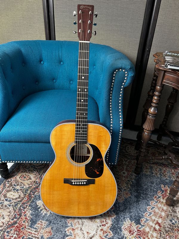 Martin 000E Retro Plus Granadillo Road Series, 000-14 Fret, Acoustic Electric