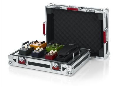The Ultimate Guide to Guitar Pedal Order (And When to Break the Rules)