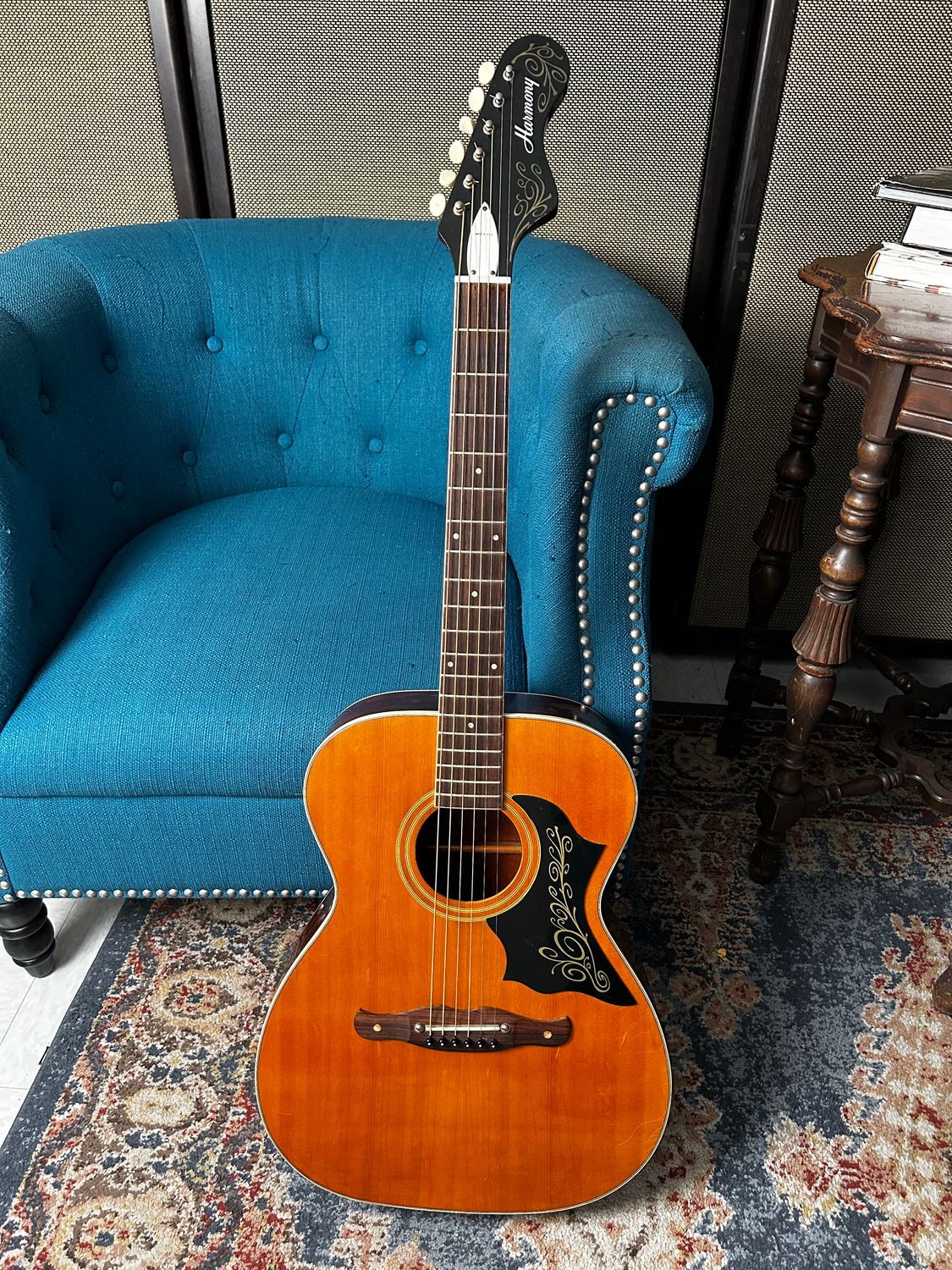 Used Harmony H-168 Late 60's w/case