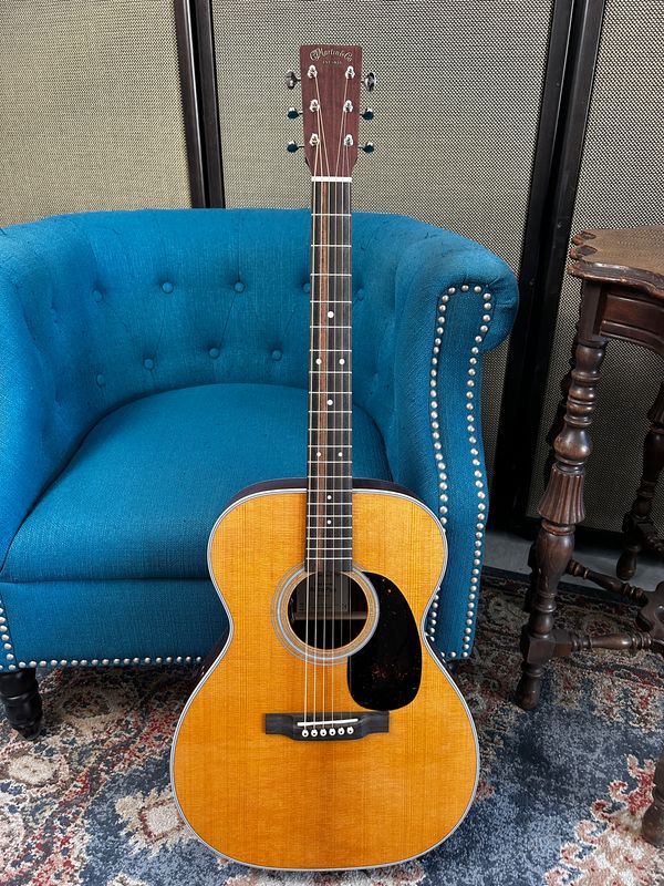 Martin 000E Retro Plus Granadillo Road Series, 000-14 Fret, Acoustic Electric