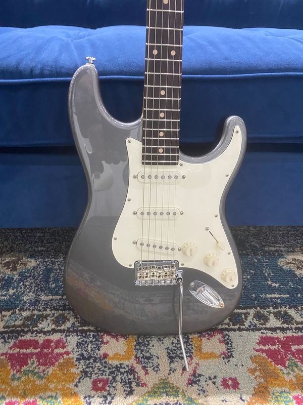 Suhr Classic S Plus, Pewter Metallic, Rosewood Fingerboard, SSS