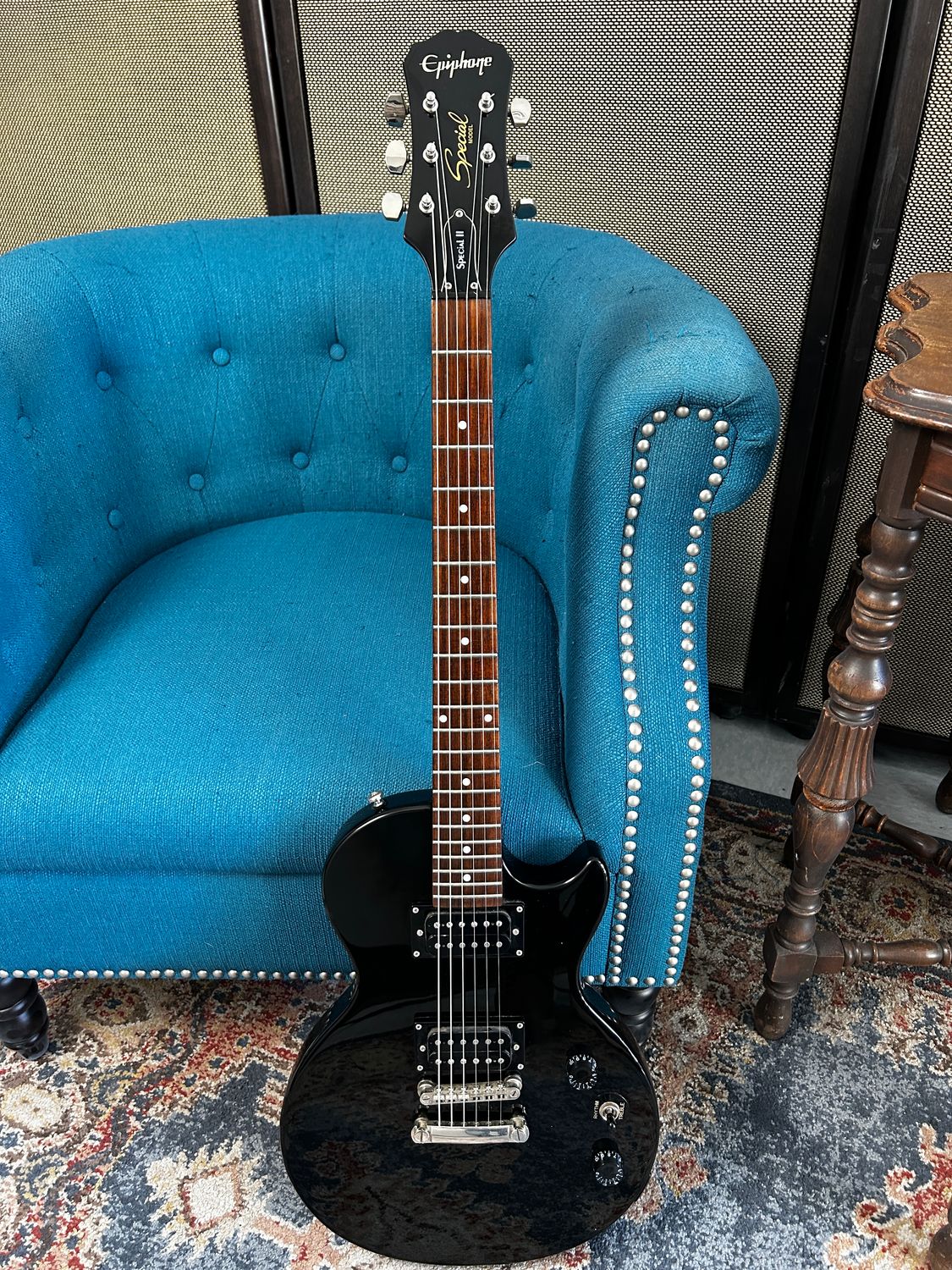 Used Epiphone Special II
