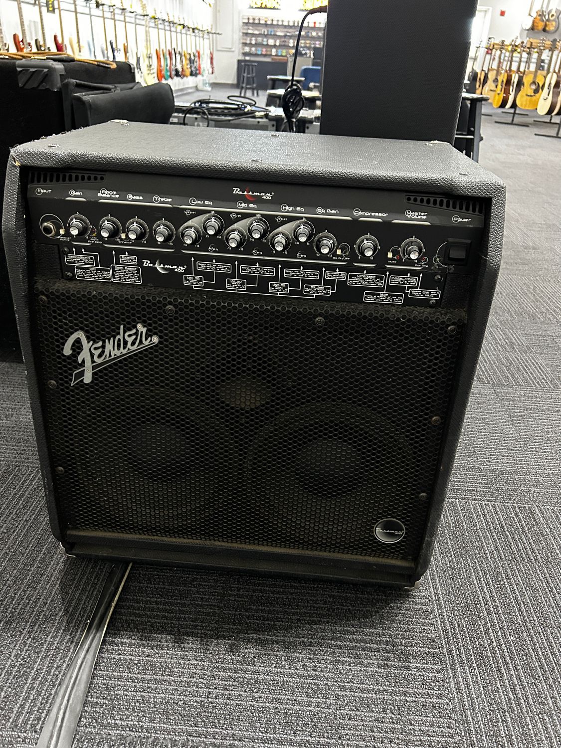 Used Fender Bassman 400 bass amp