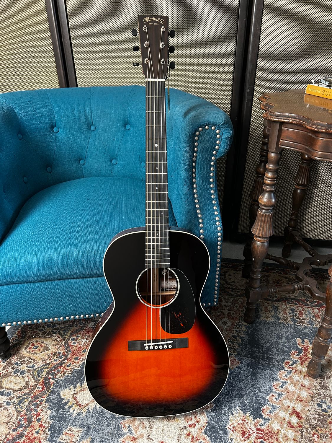 Martin CEO-7 Special Editions 00-14 Fret Slope Shoulder Acoustic