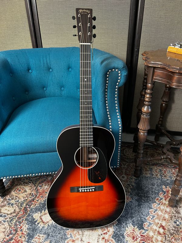 Martin CEO-7 Special Editions 00-14 Fret Slope Shoulder Acoustic