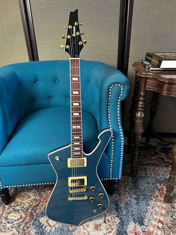 Ibanez IC420 Antique Blue Metallic Electric Guitar