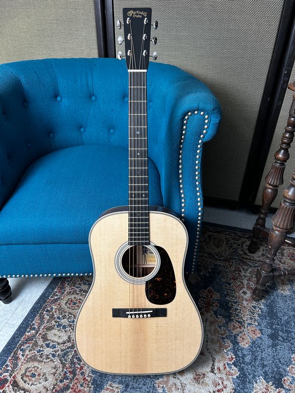 Martin O'ahu® HG-28 O'ahu Series Acoustic Guitar
