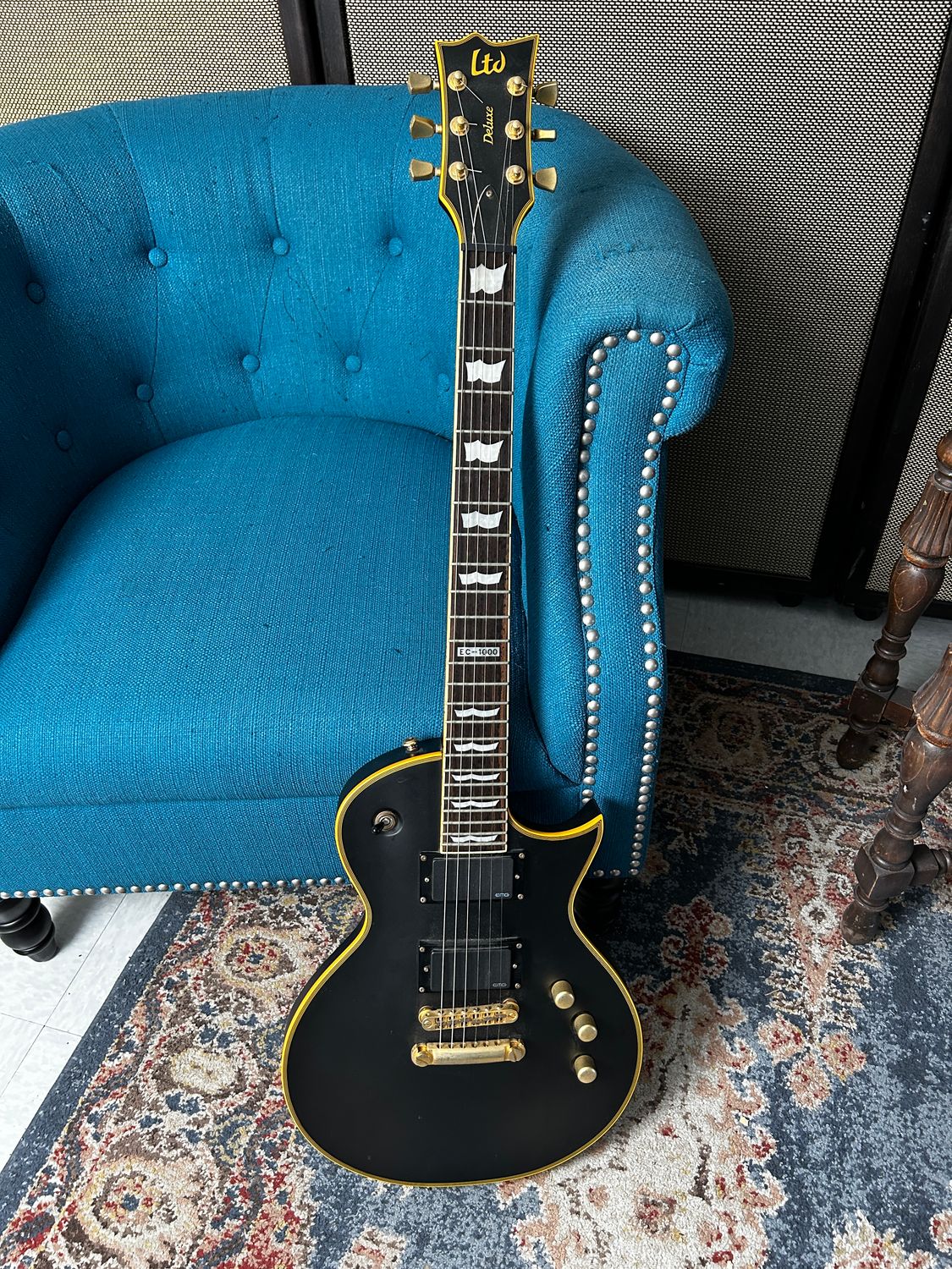 Used ESP LTD EC-1000 Deluxe w/case