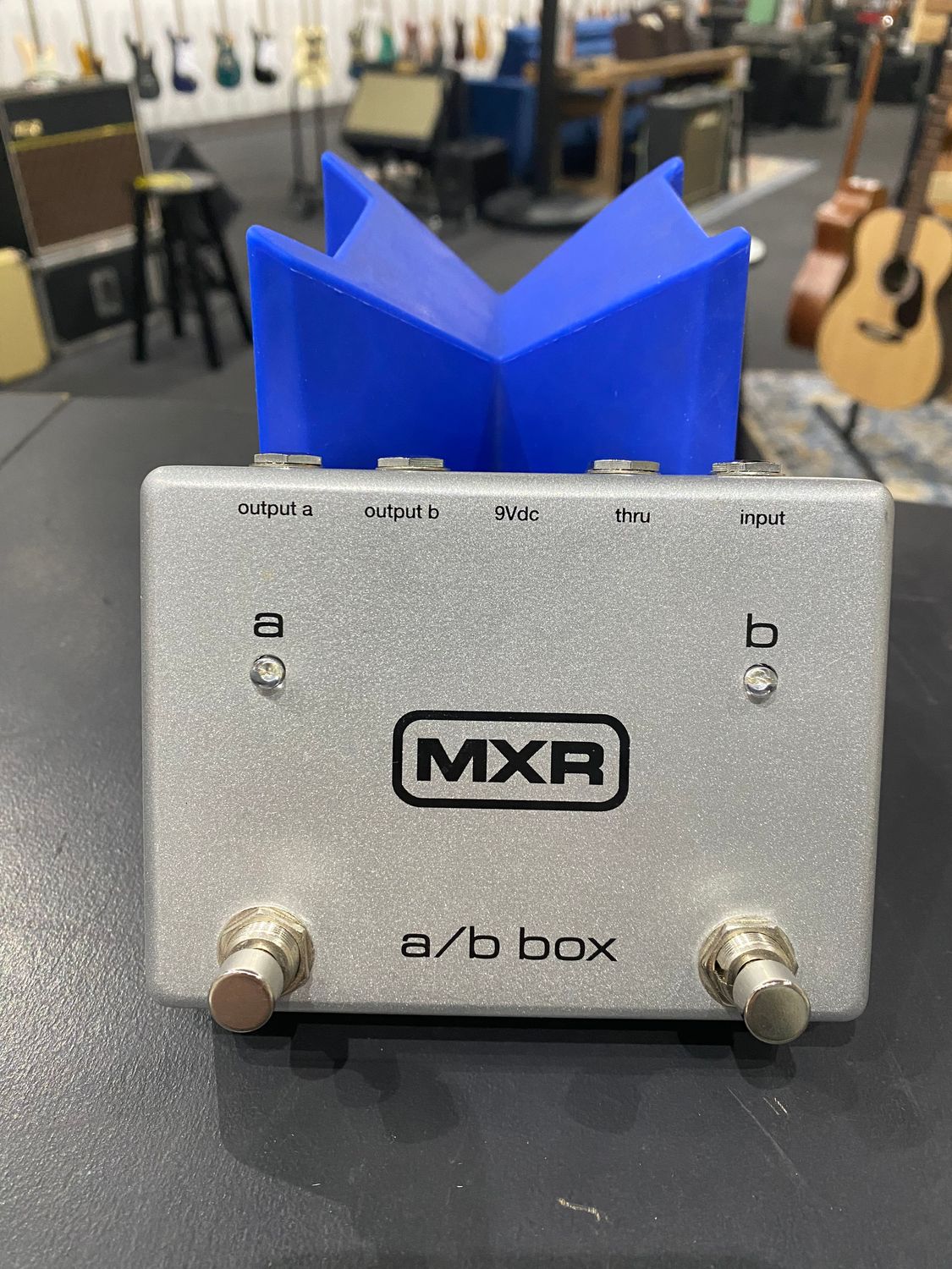 Used MXR a/b box