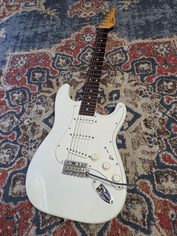 Suhr Classic S Olympic White SSS Rosewood