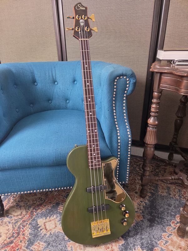 Shea Guitars Cove Bass Earth Green