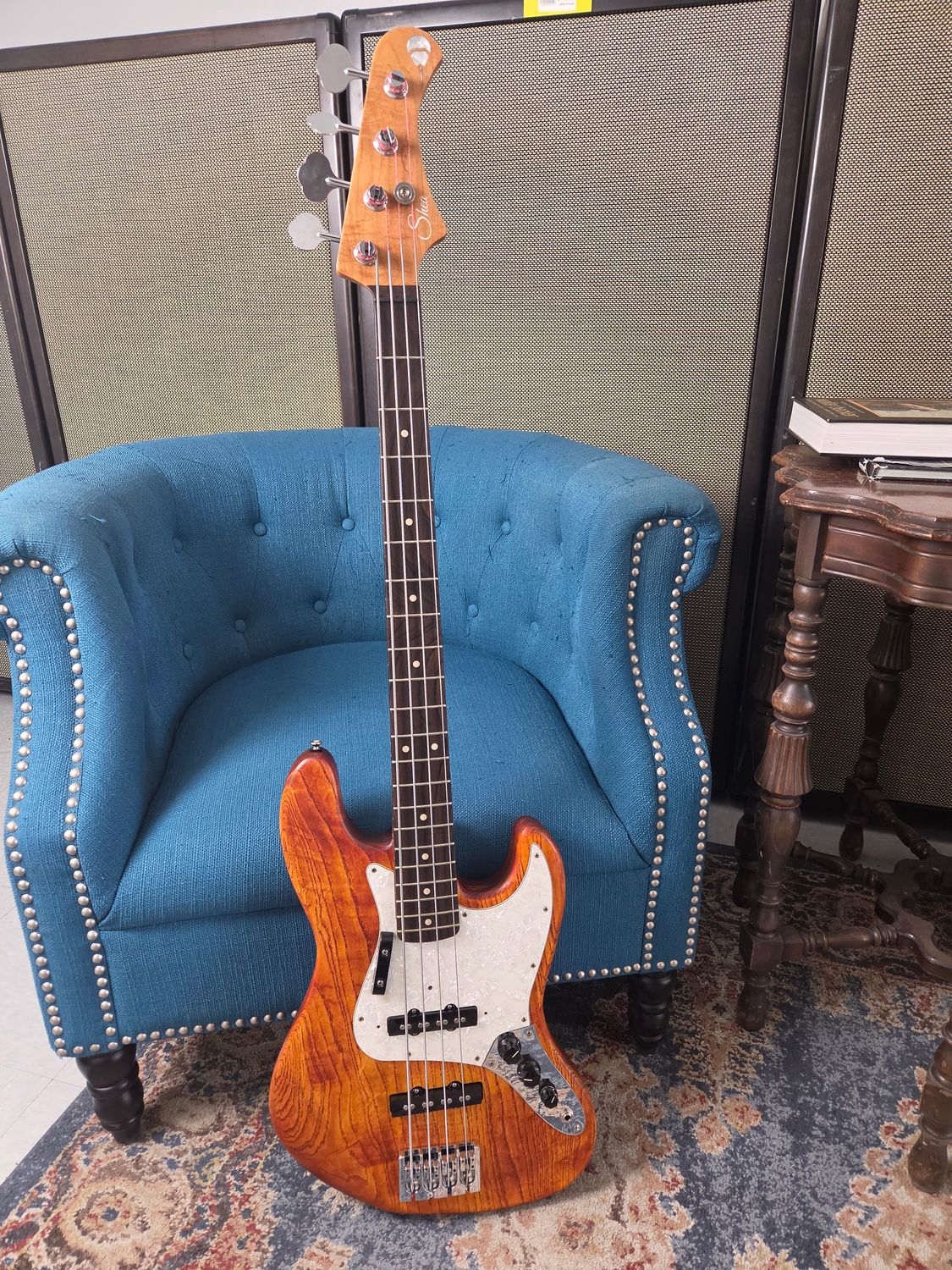 Shea Guitars J Bass Cheeto