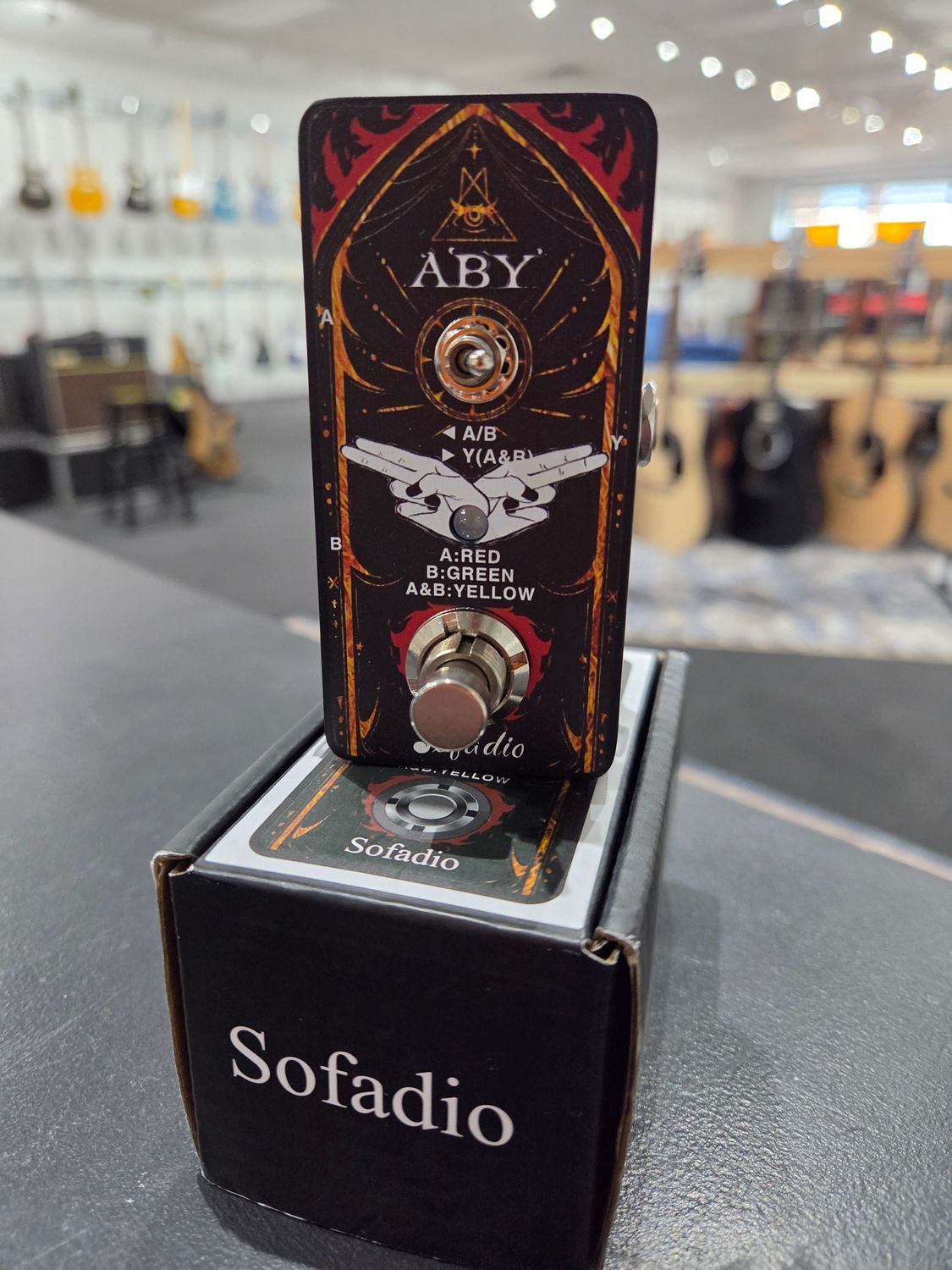 Used Sofadio ABY switch