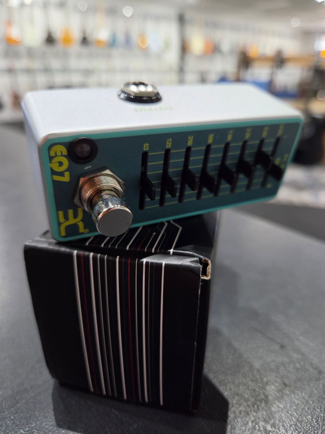 Used ENO Music EQ7 pedal