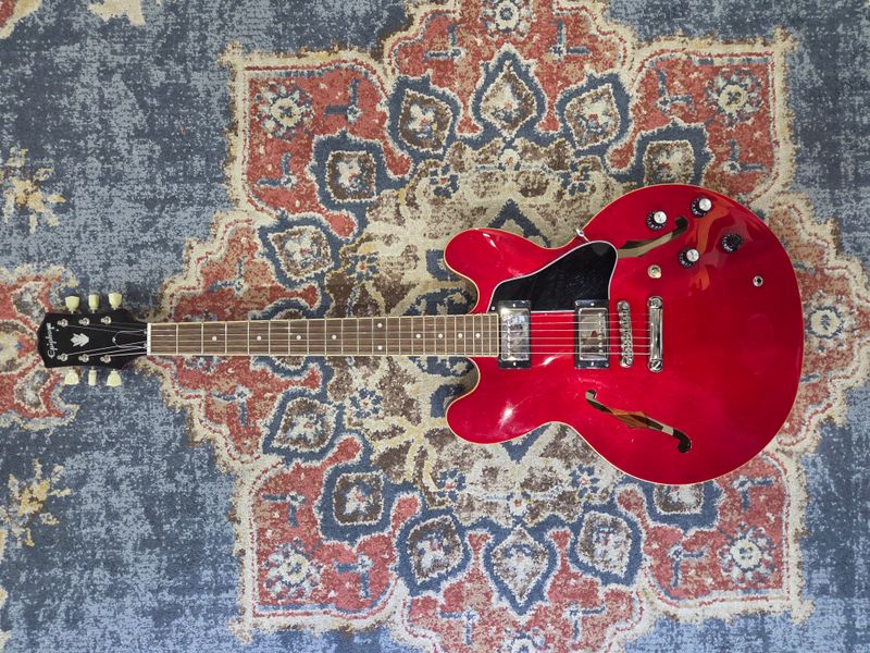Used Epiphone ES-335 w/case