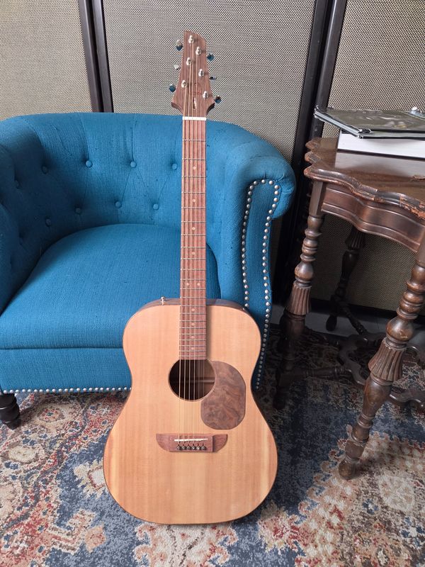 Gerstenberg OM Cherry Acoustic