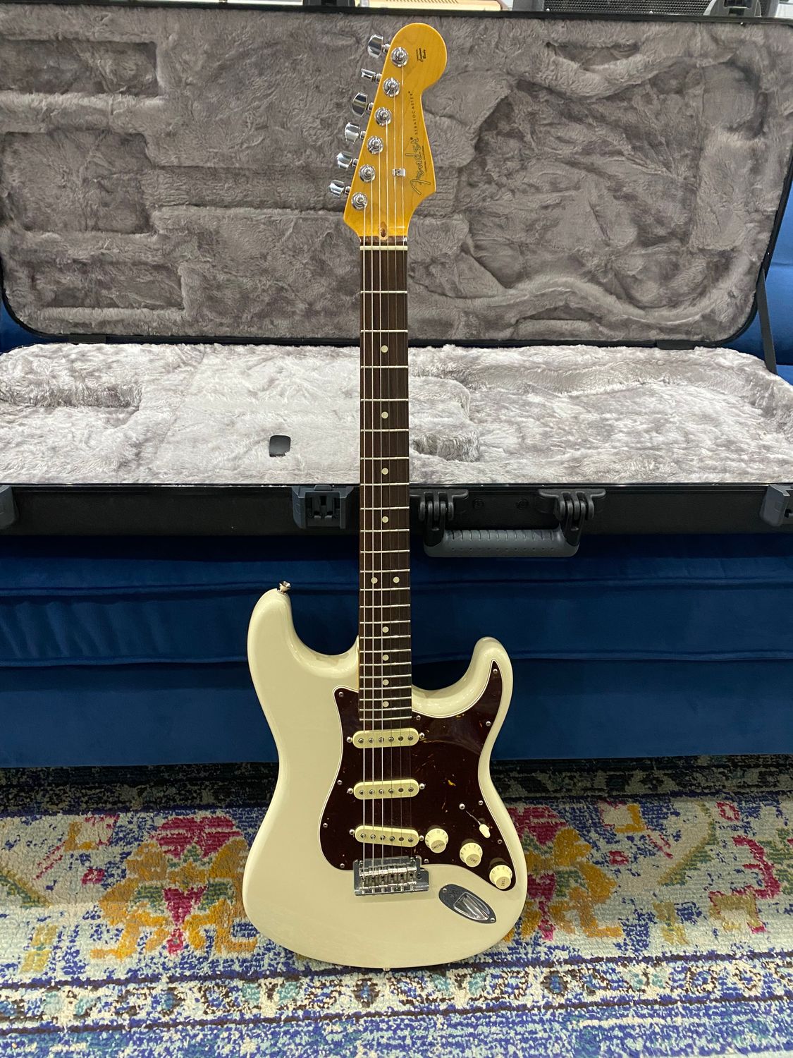 Used Fender American Professional II Stratocaster w/ case