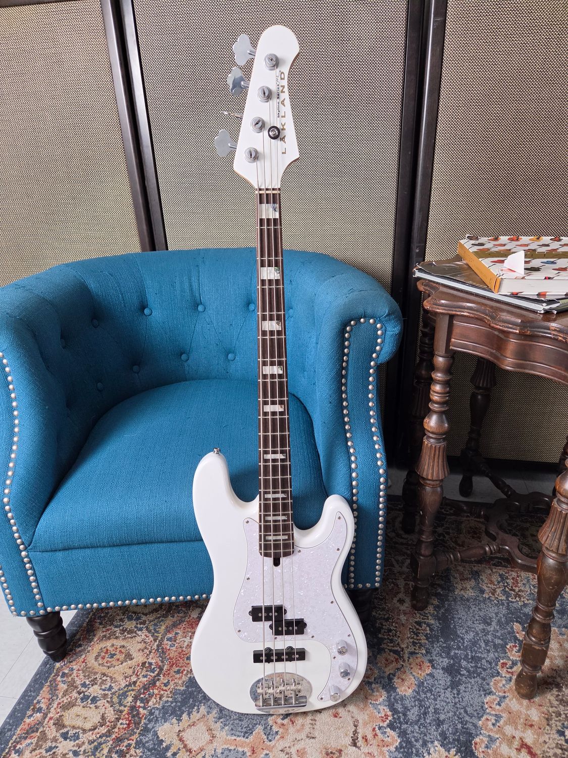 Used Lakland Skyline 44-64 bass white w/bag