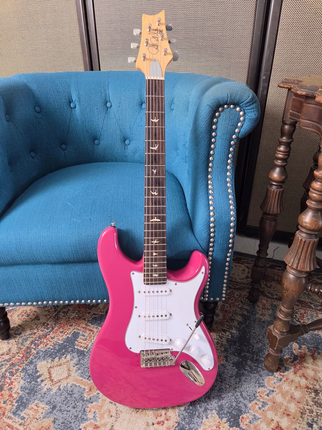 Used Paul Reed Smith SE Silver Sky Dragonfruit w/bag