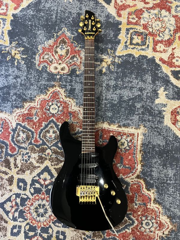Used Fernandes APG85S with hard case