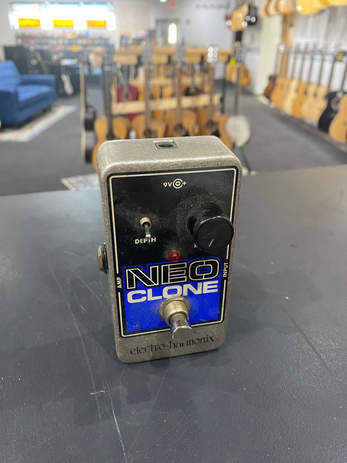 Used Electro-Harmonix Neo Clone Analog Chorus
