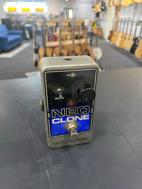 Used Electro-Harmonix Neo Clone Analog Chorus