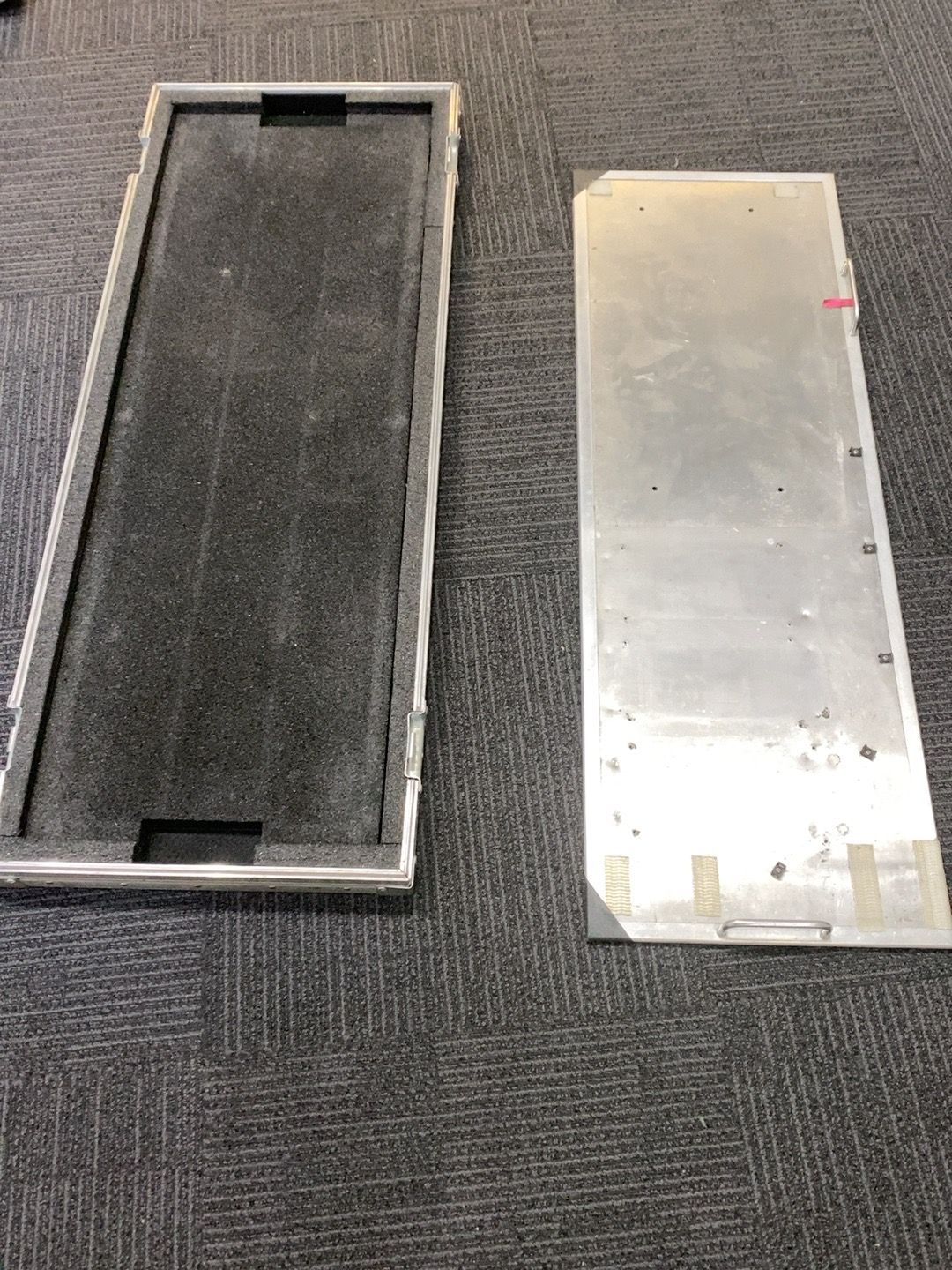 Used Encore #2 (road worn) - Large Pedalboard Case 45" x 17.5" x 7.25"