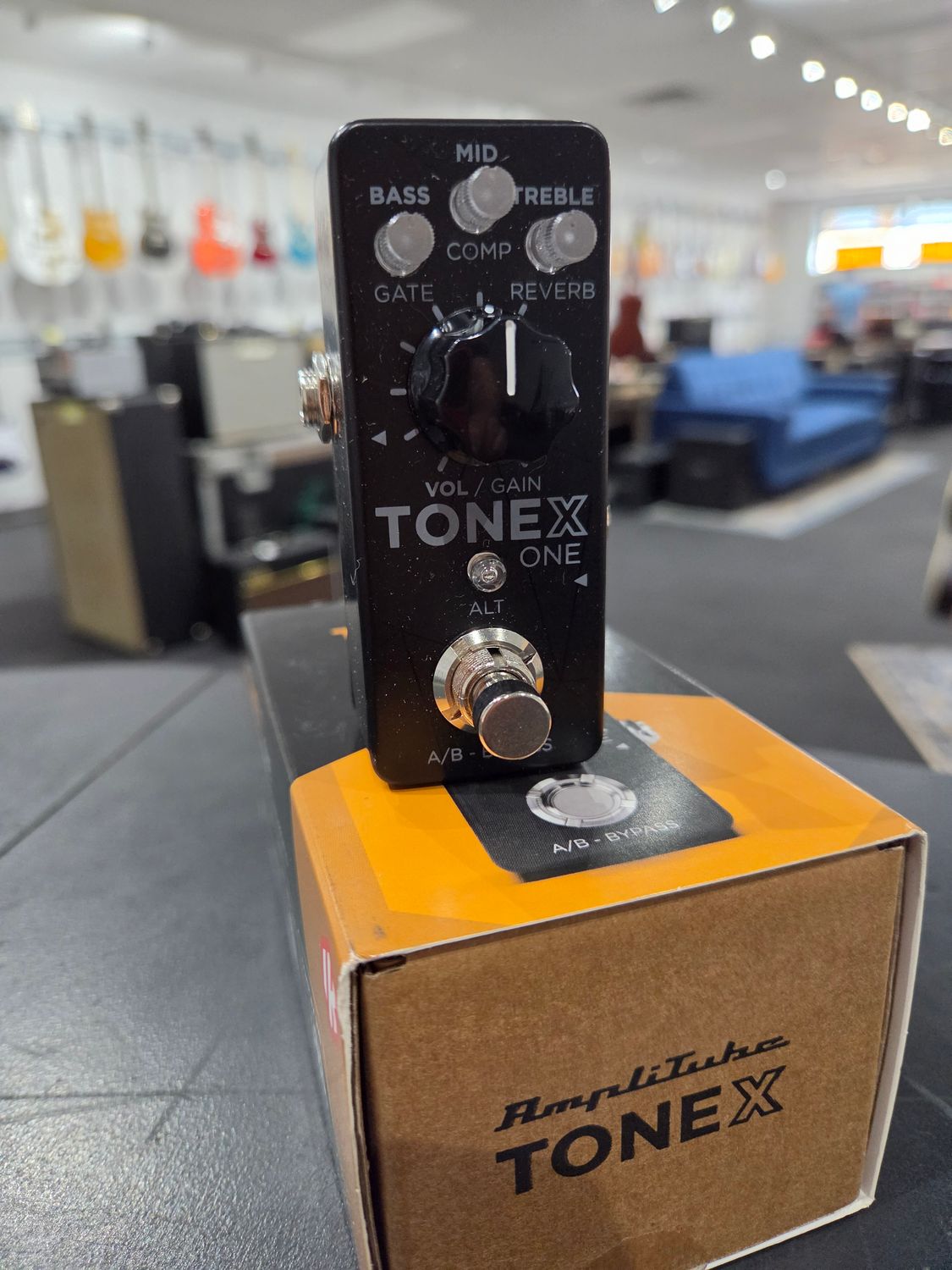 Used IK Multimedia Tonex One