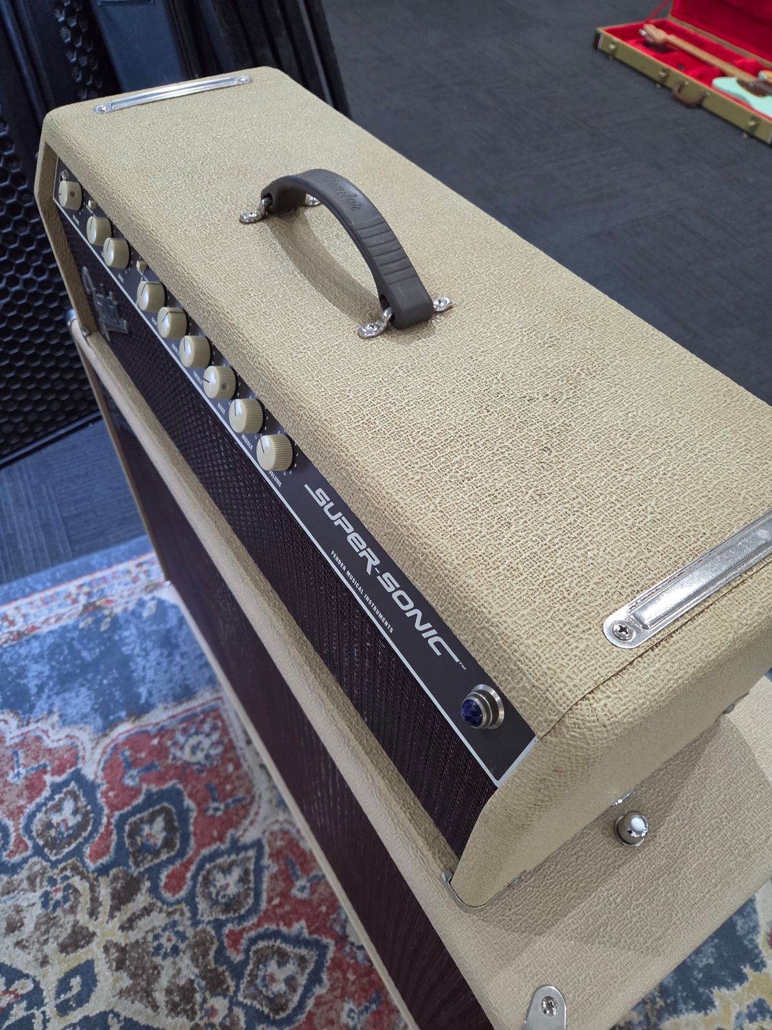 Used Fender Super Sonic 60 amplifier head